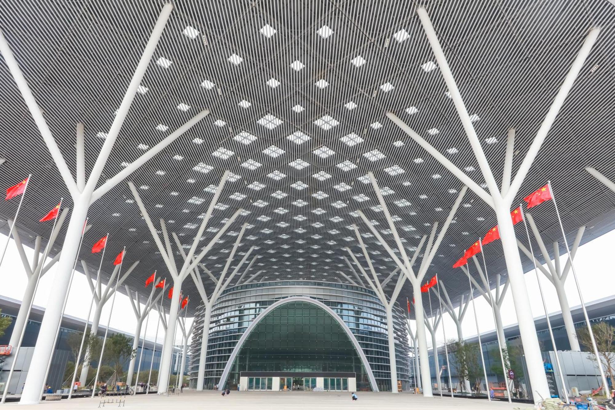 Crowne Plaza Shenzhen World Exhibition And Convention Center, An Ihg Hotel Exterior foto